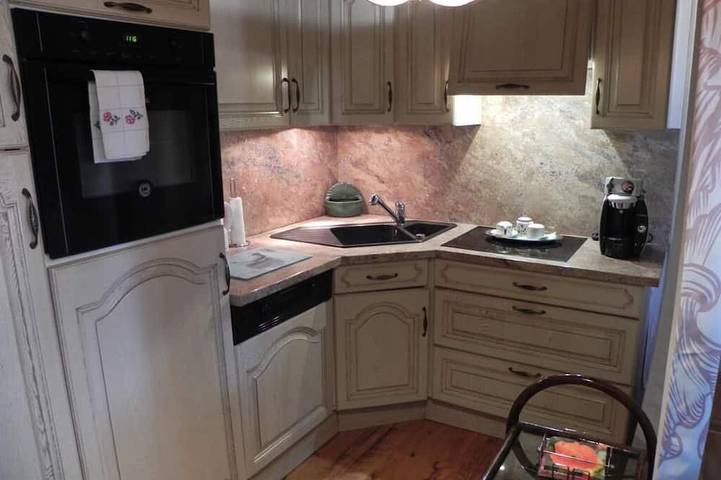 Gîte pour 6 personnes, avec piscine à Bourg-le-Comte - 4