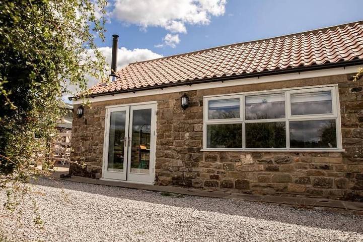 Ferienhaus für 2 Personen, mit Garten und Whirlpool