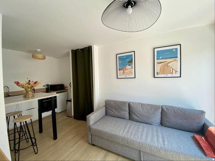 Location de vacances pour 2 personnes, avec terrasse à Chambretaud - 2