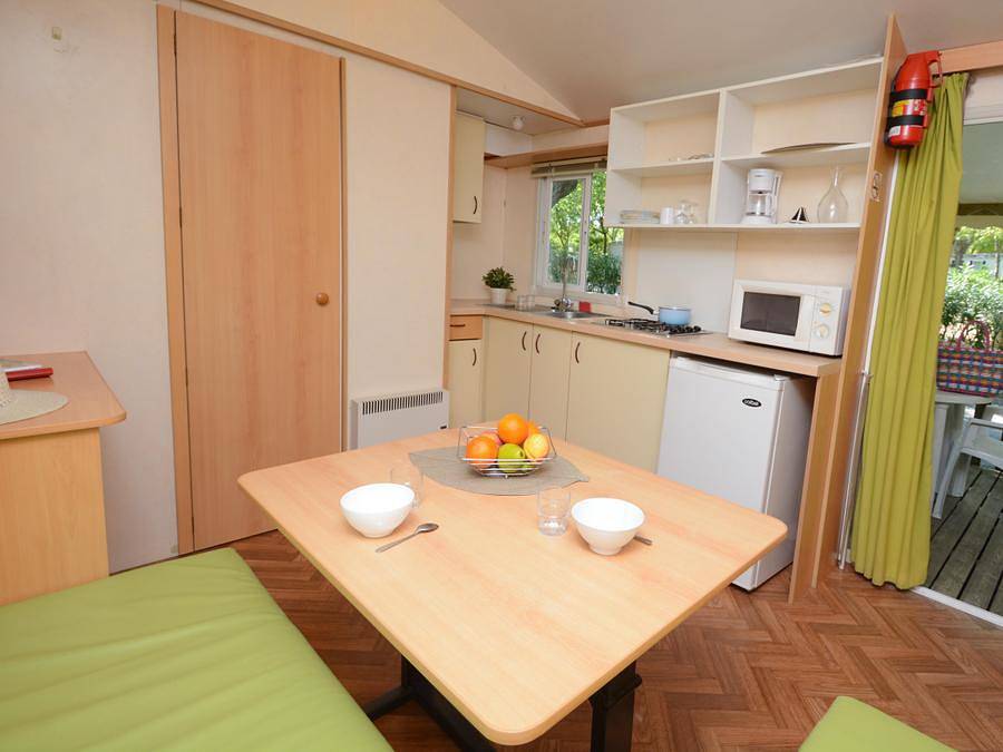 Camping Les Fouguieres - Mobilhome 2 personas - Madera Ecológica Clásica in Carcès, Región Brignoles