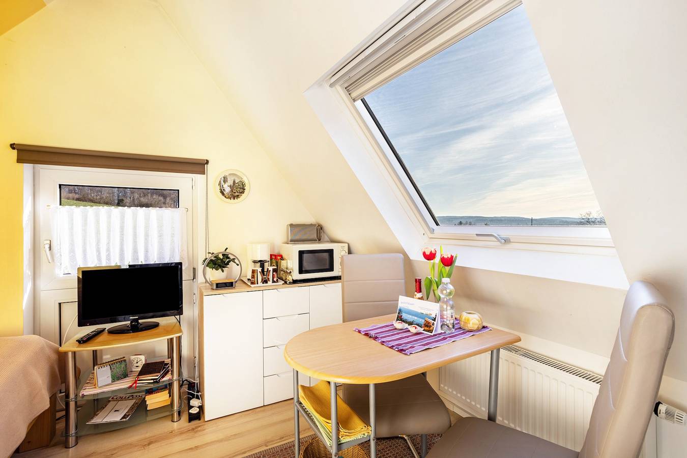 Ganzes Studio, Studio casa felicitas, 1 wohn-/schlafzimmer, max. 2 personen (für kleinkinder nicht geeignet) in Möhnesee, Kreis Soest