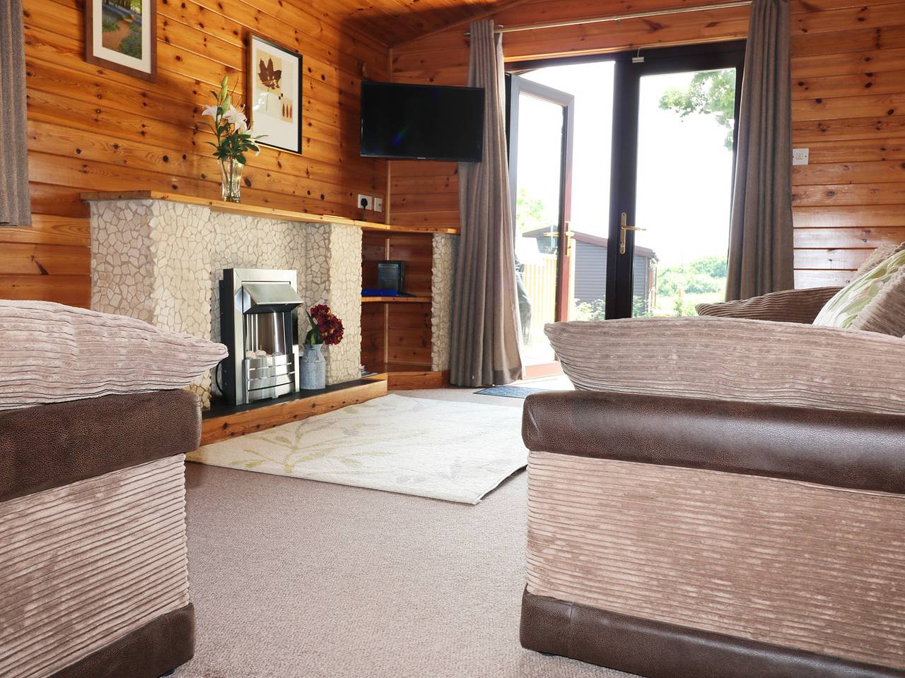 Oak Lodge in Cornwall
