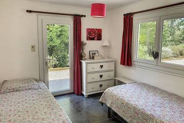 Gîte pour 8 personnes, avec balcon et jardin à Montauriol