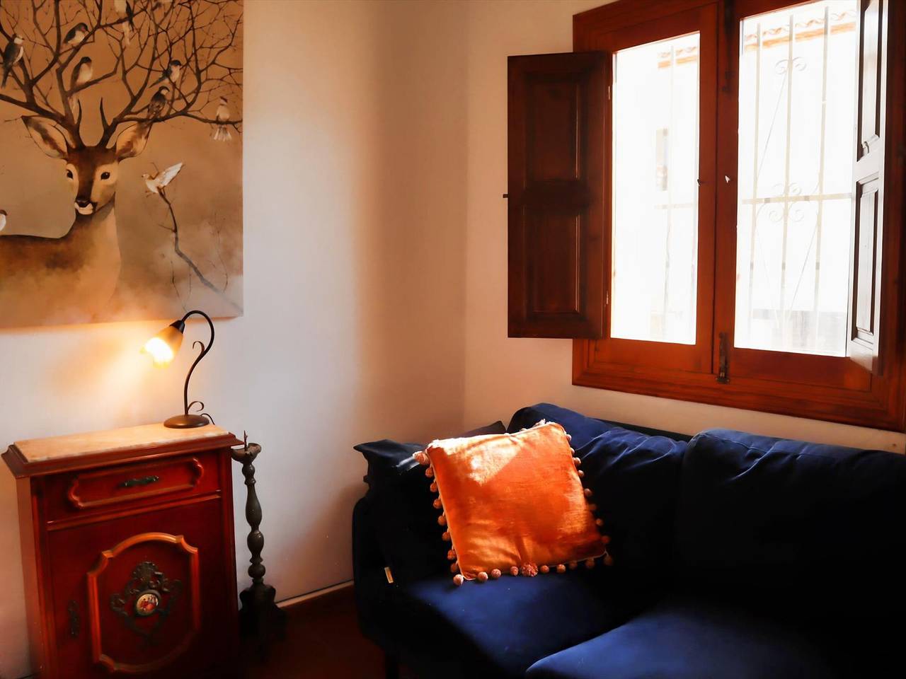 Casa de pueblo con terraza y vistas, 3 dormitorios, admite mascotas in Callosa de Ensarriá, Costa Blanca