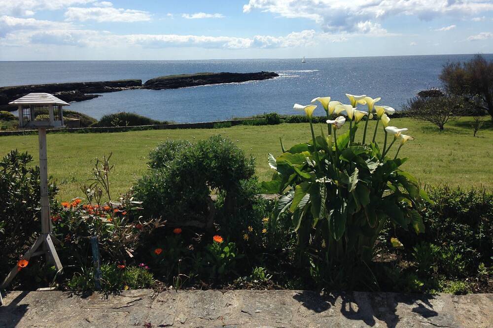 Haus atemberaubenden Meerblick 40 m vom Meer entfernt auf einem geschlossenen Grundstück von 5000 m² in Groix, Côte des Mégalithes