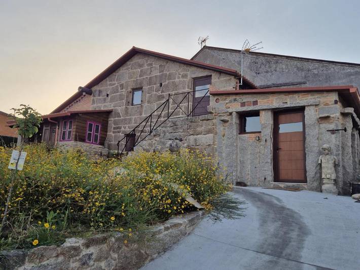 Casa rural para 2 personas, con vistas además de jardín y terraza en Comarca de Vigo - 4