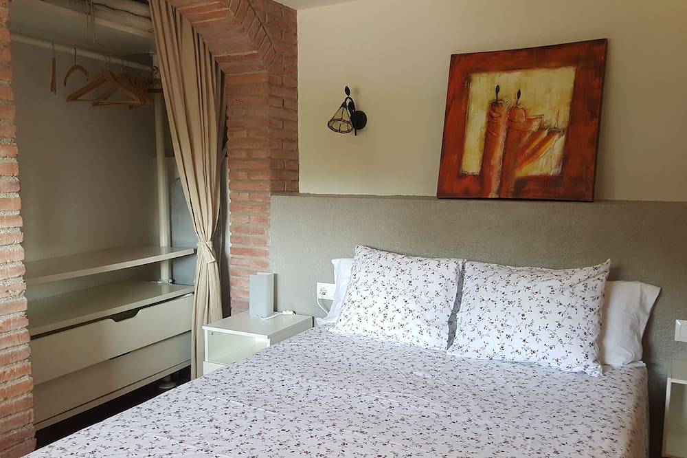 Blanes: beautiful house with pool and garden in Blanes, Costa Brava