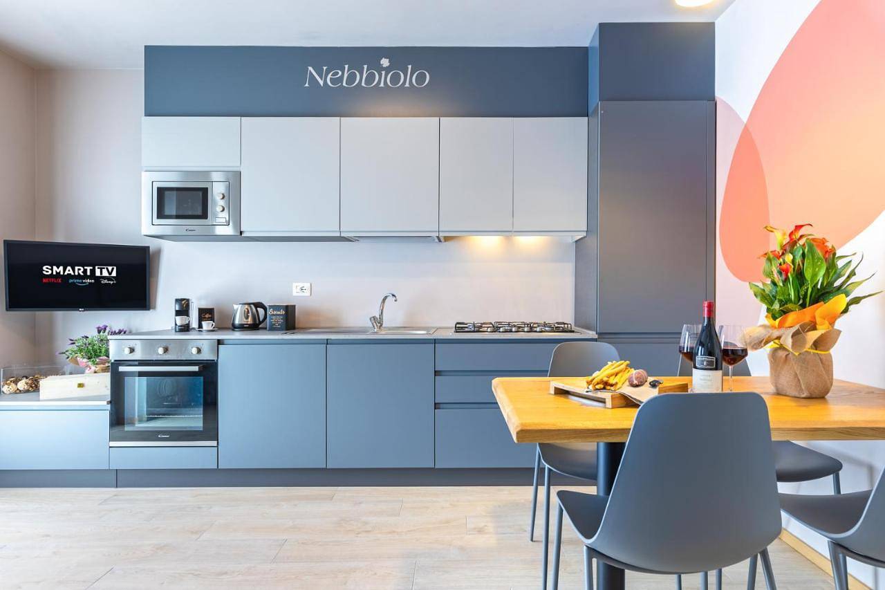 Ganze Wohnung, La Casa Nelle Aie - Appartamento Nebbiolo - Free Wifi e Ac in La Morra, Langhe
