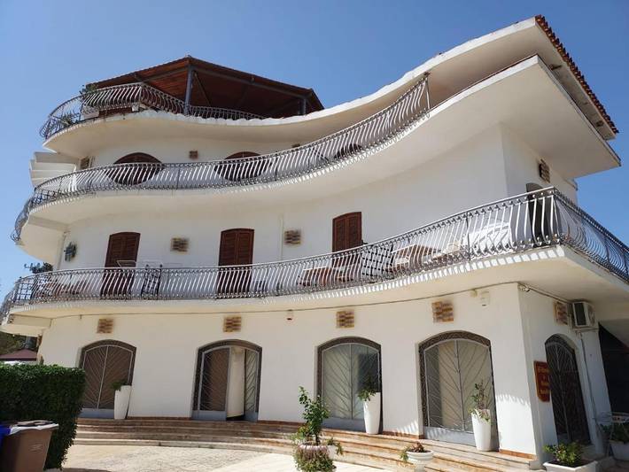 B&b per 5 persone, con Terrazza e Giardino a Arenella
