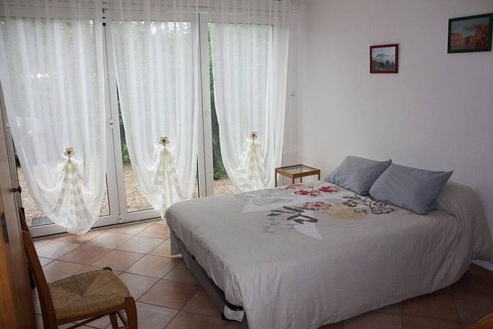 Chambre d’hôte pour 4 personnes, avec jardin dans Belley - 2