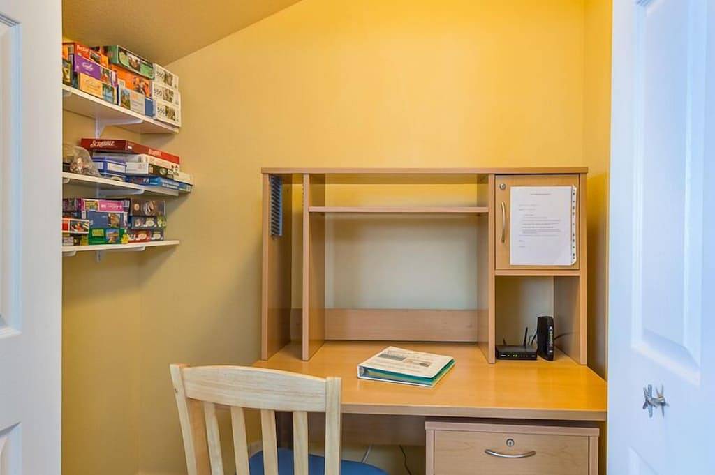 Ganze Wohnung, Oberste Etage 1 Schlafzimmer, gemütliche und romantische Oceanfront Getaway in Depoe Bay, Lincoln County (OR)