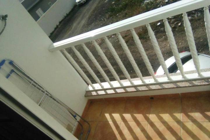 Chambre d’hôte pour 2 personnes, avec balcon à Arona - 4