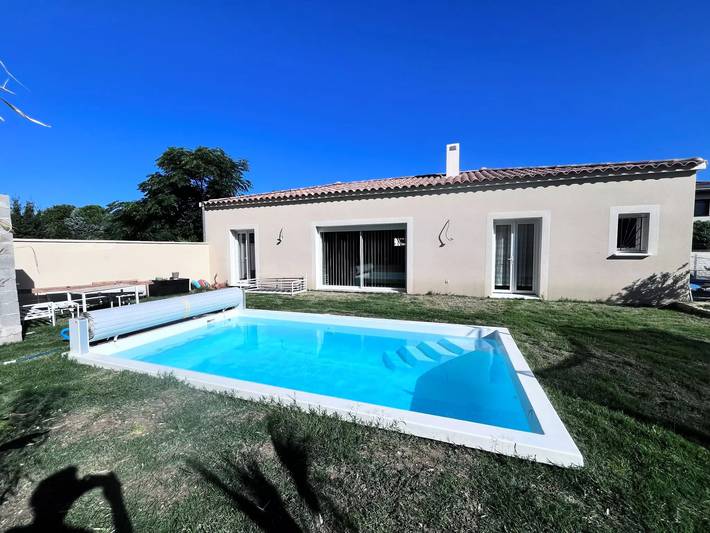 Villa pour 6 personnes, avec piscine et jardin à L'Isle-sur-la-Sorgue - 2
