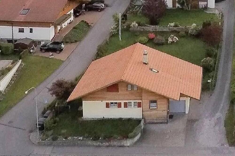 Ferienhaus Aeschi b. Spiez für 1 - 6 Personen mit 3 Schlafzimmern - Ferienhaus in Aeschi bei Spiez, Thunersee