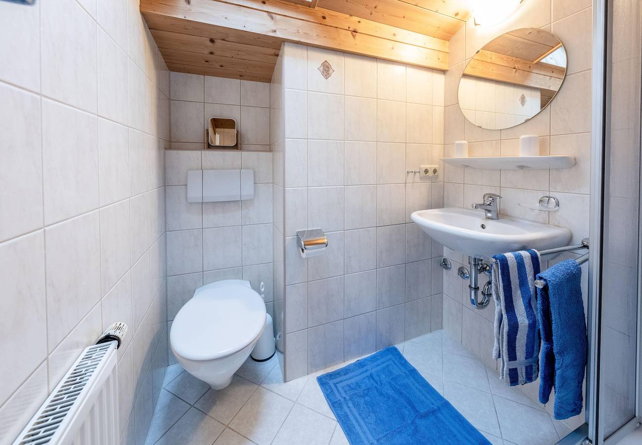 "Enzian" - Ferienwohnung/Wohn-Schlafraum/Dusche,Wc, foto 14