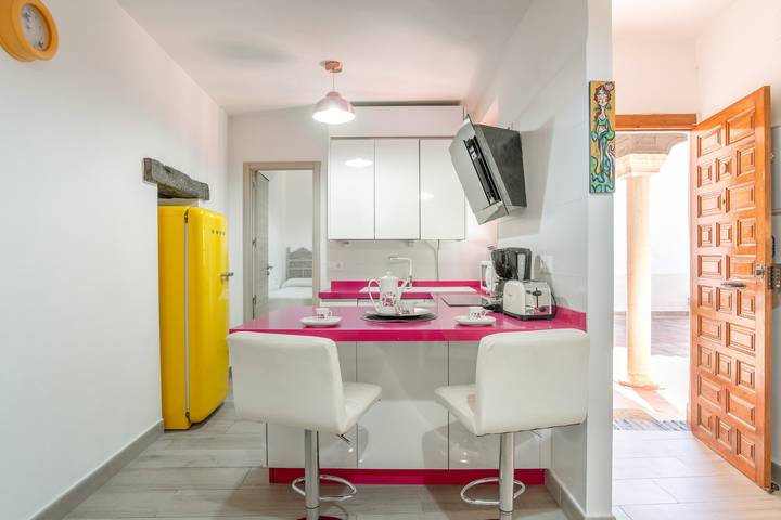 Entire apartment, Armiñán Ronda Apartment – Parking, Shared Terraces, Wi-Fi & Air Conditioning in Ronda, Málaga Province