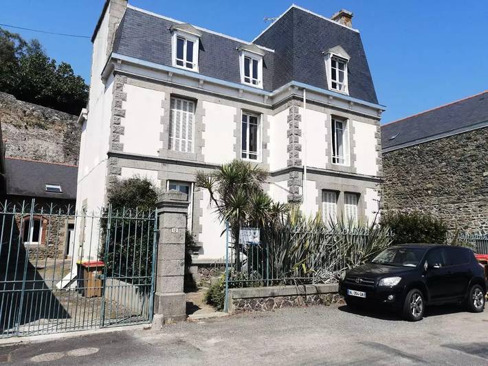 Gîte pour 4 personnes, avec vue dans Dahouët