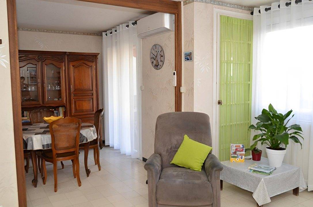 Appartement entier, Gîte 70 m², 2 chambres, 6 pers. in Sète, Côte d'Améthyste