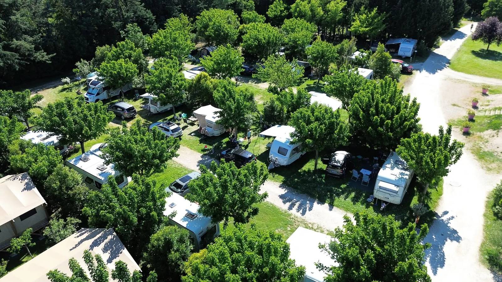 Ganze Wohnung, Zelt Moorea 5,5m² 1 zimmer - ohne Sanitäranlagen 2 Personen in Graveson, Arles und Umgebung