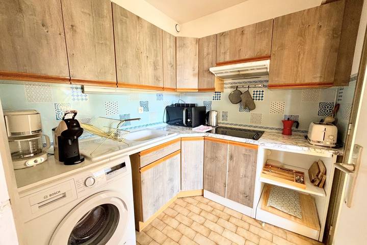 Ganze Wohnung, Ferienwohnung für 2 Personen mit Terrasse in Nizza, Mittelmeerküste (Frankreich)