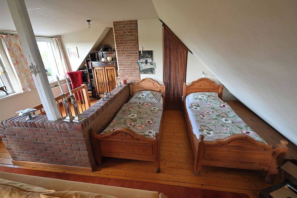 Liebevoll eingerichtete Ferienwohnung im Grünen für 2 bis maximal 4 Personen in Hemmelsdorfer See, Ratekau