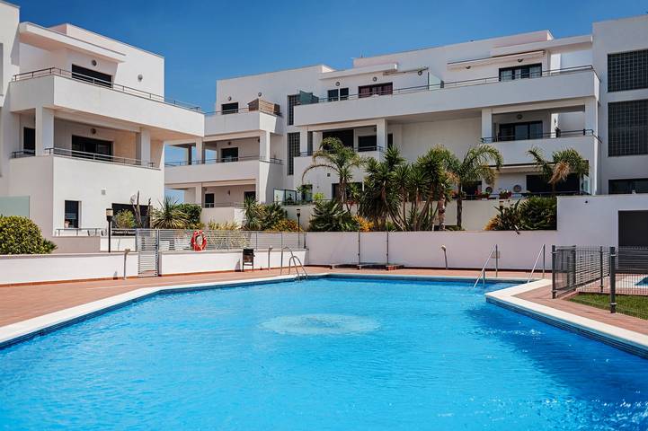Apartamento para 4 personas, con balcón y jardín, Familias con niños en Conil de la Frontera