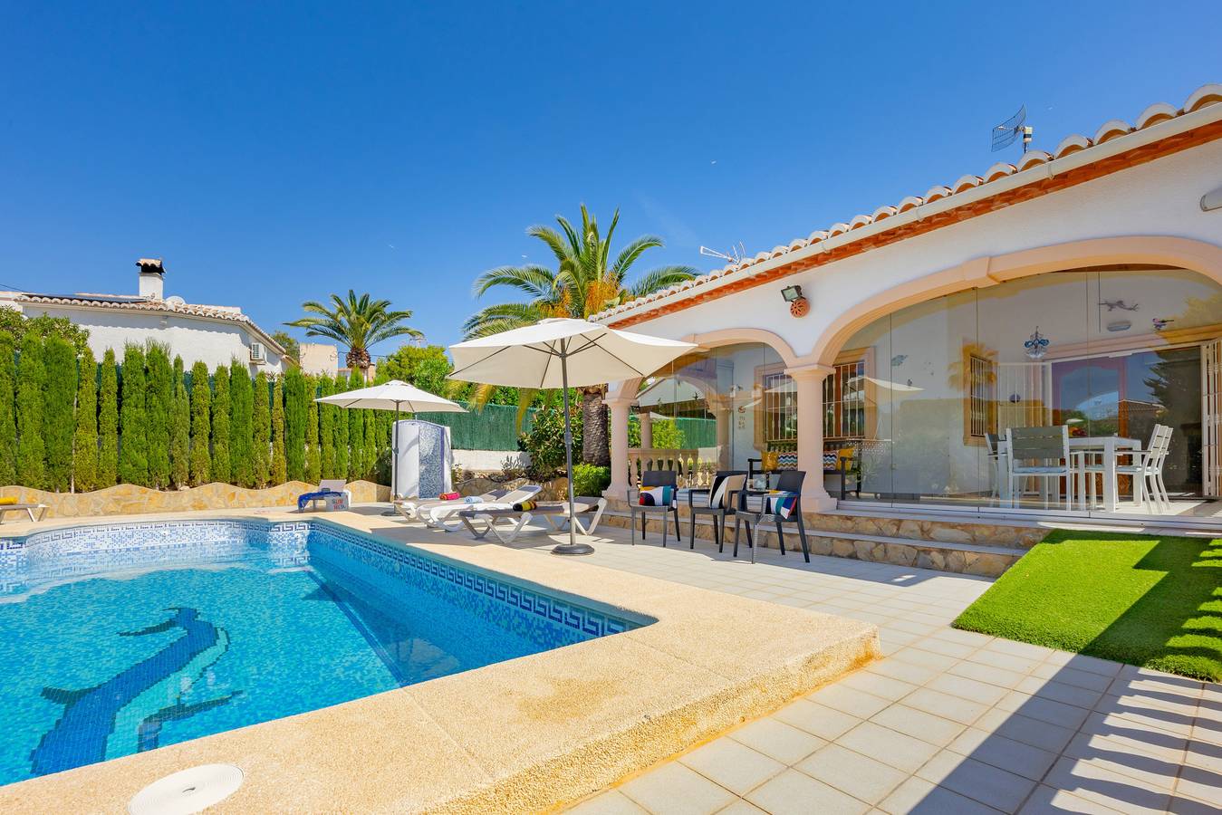 Villa Mona - Plusholidays in Ortembach, Calpe