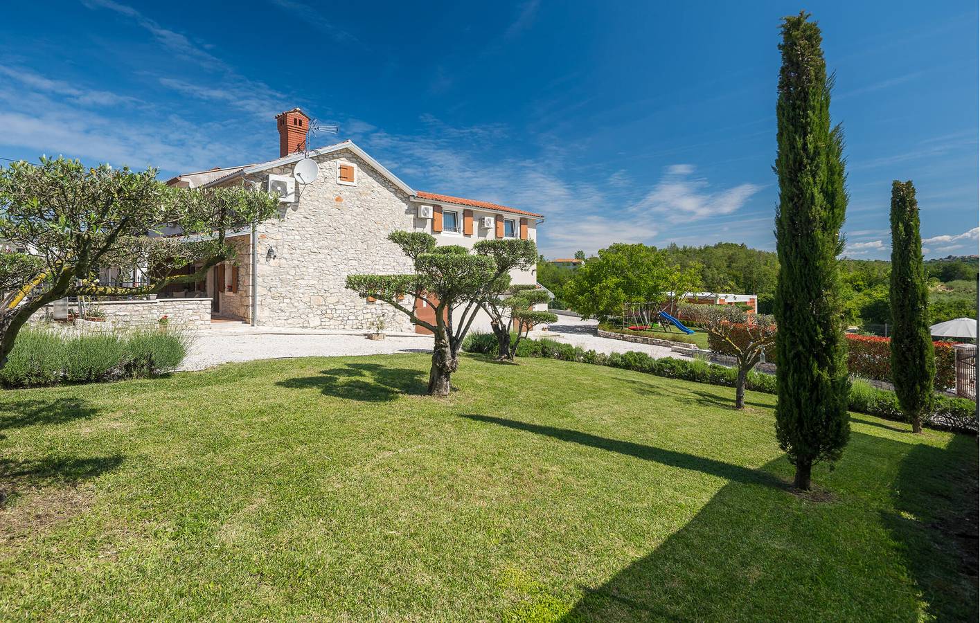 Gemütliche 2-Zimmer-Wohnung mit Terrasse in der Nähe von Brtonigla und lokalen Restaurants in Općina Brtonigla, Umag und Umgebung