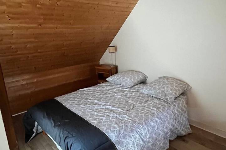 Location de vacances pour 8 personnes, avec jardin à Saint-Quay-Perros - 2