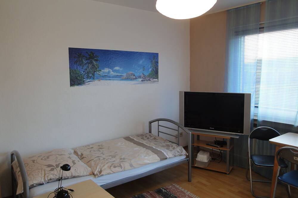 Appartement entier, Wanheimer Strasse - Fewo I in Duisbourg, Bas-Rhin