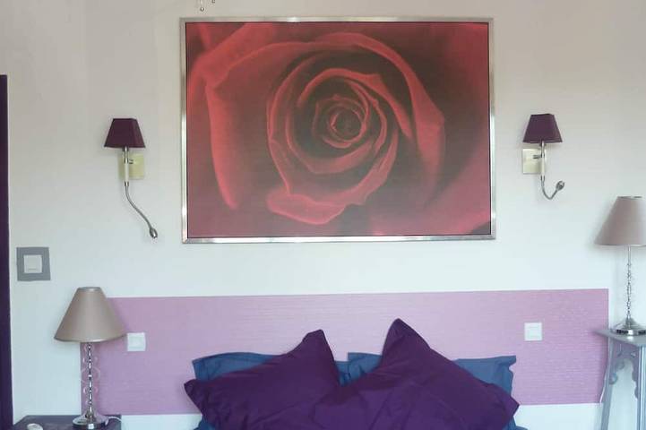 Location de vacances pour 14 personnes, avec jardin, animaux acceptés à La Roche-Vineuse - 2