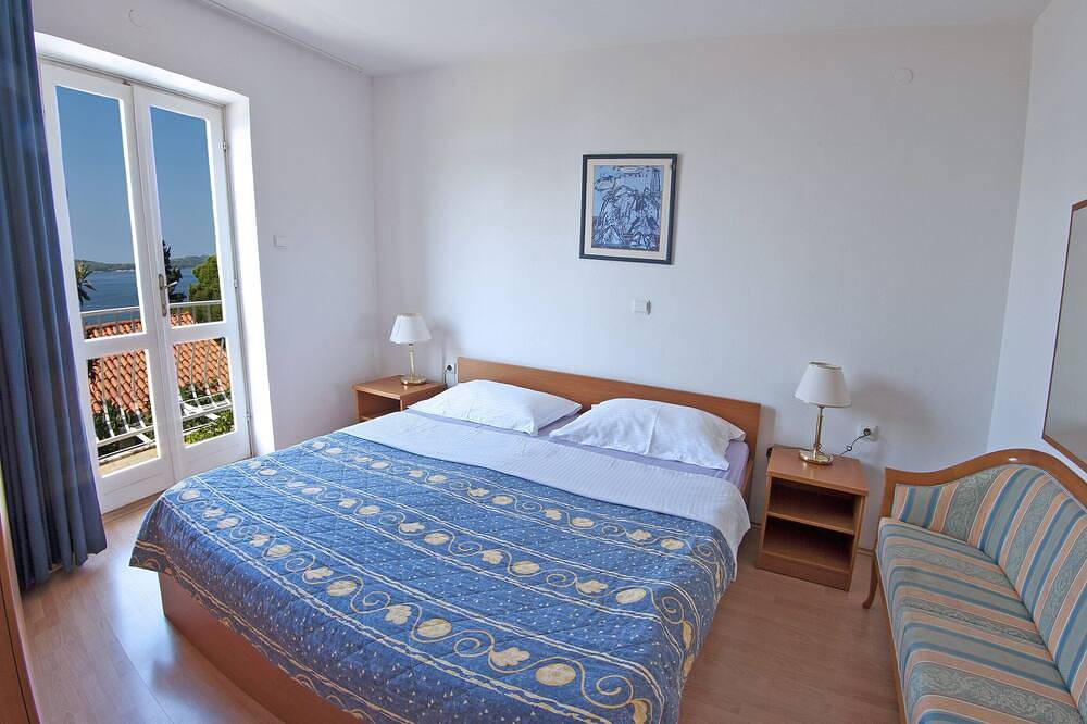 Ferienhaus / Villa - Dubrovnik in Lozica, Dubrovnik-Neretva