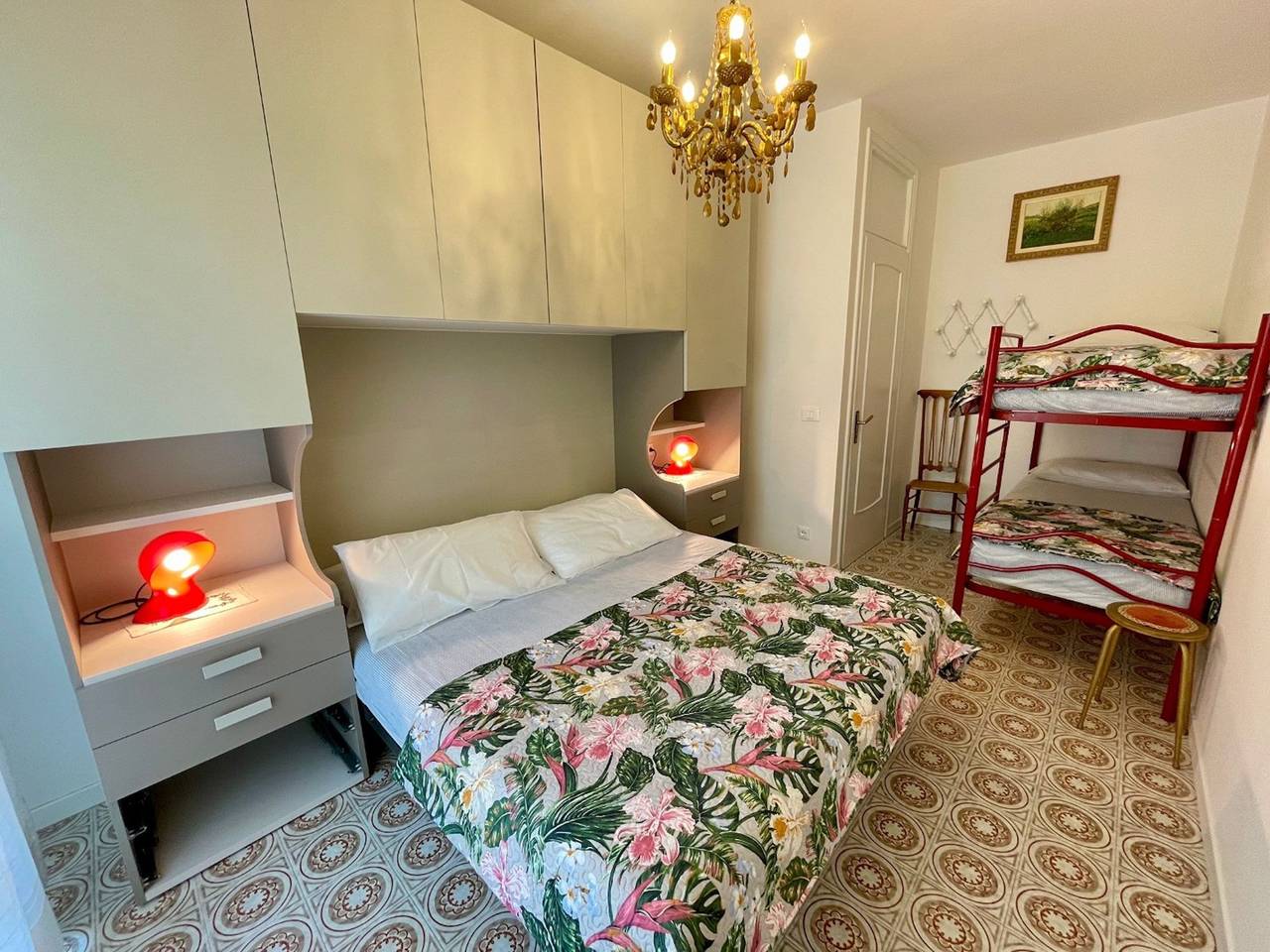 Ganze Wohnung, Ferienwohnung mit Garten und Pool in Porto Santa Margherita, Caorle