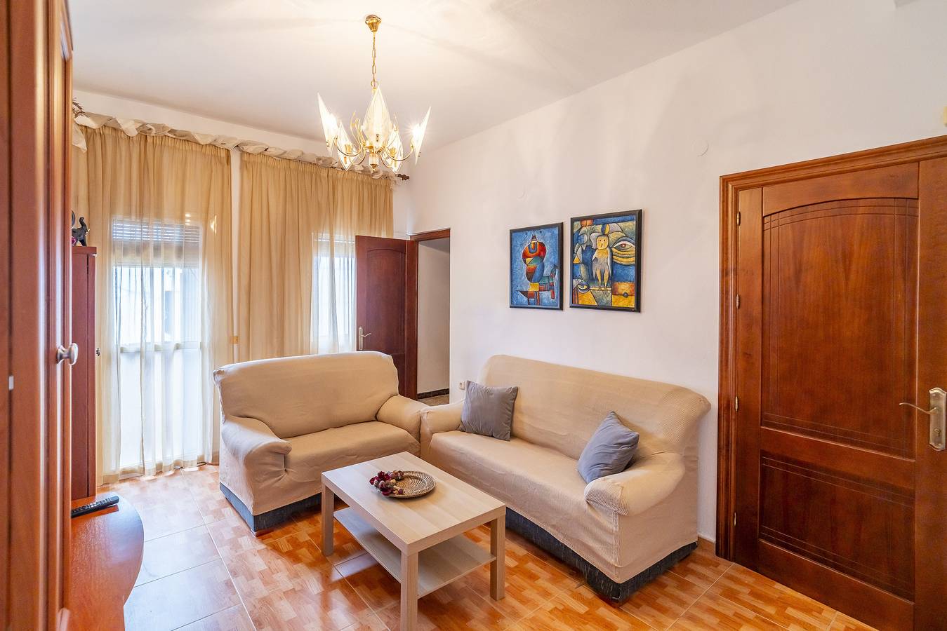 Entire apartment, Cubo's King Apartment & Terrace in Alhaurín el Grande, Málaga Province