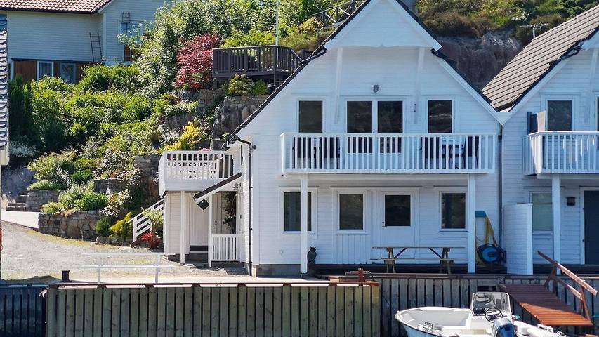 Ferienhaus für 9 Personen, mit Terrasse in Bømlo