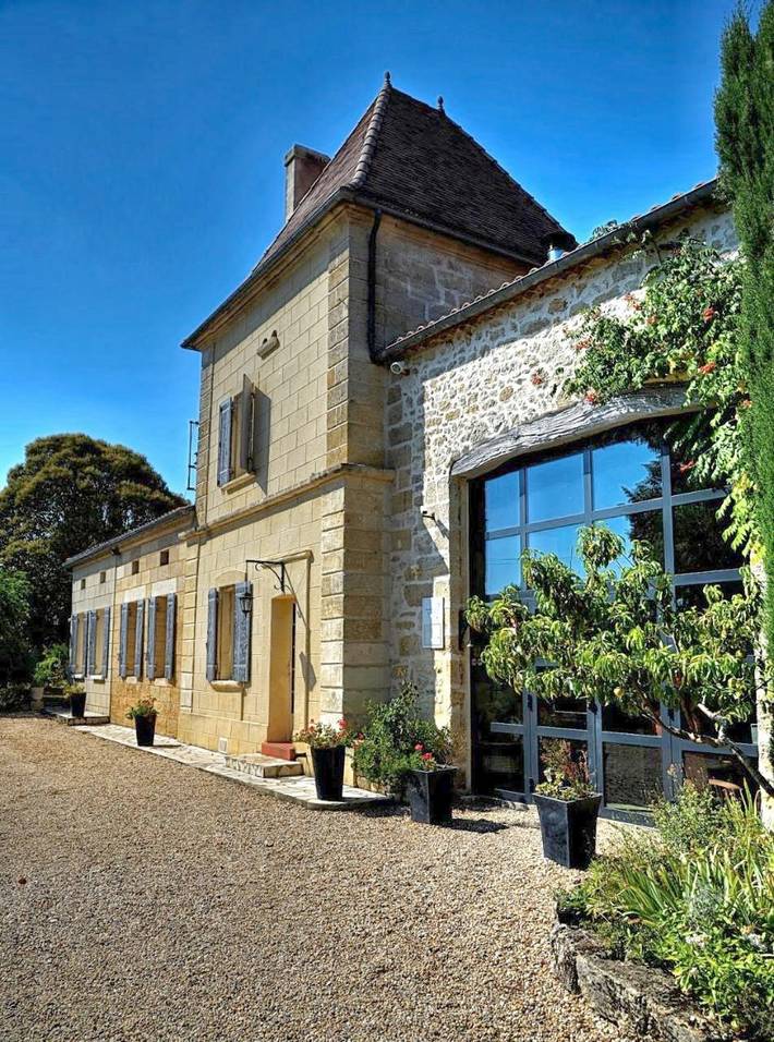 Location de vacances pour 7 personnes, avec jardin et vue à Petit-Palais-et-Cornemps - 3