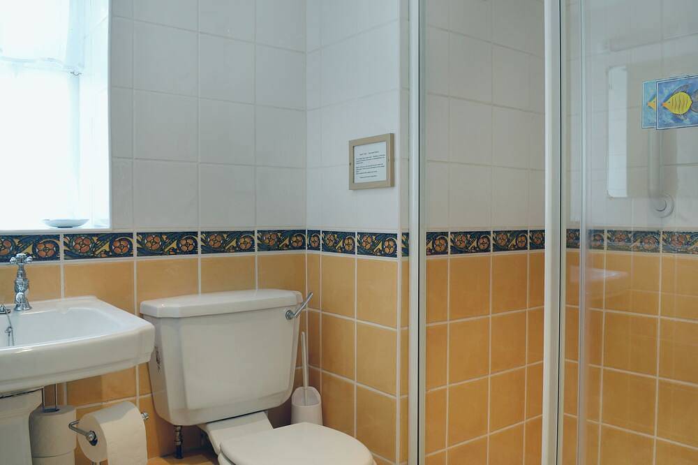 1 bedroom accommodation in Dalton-in-Furness in Barrow-in-Furness, Cumbria