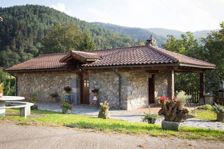 Gîte pour 6 personnes, avec Jardin