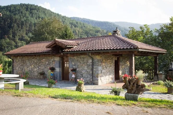 Cottage for 6 people, with garden - 1