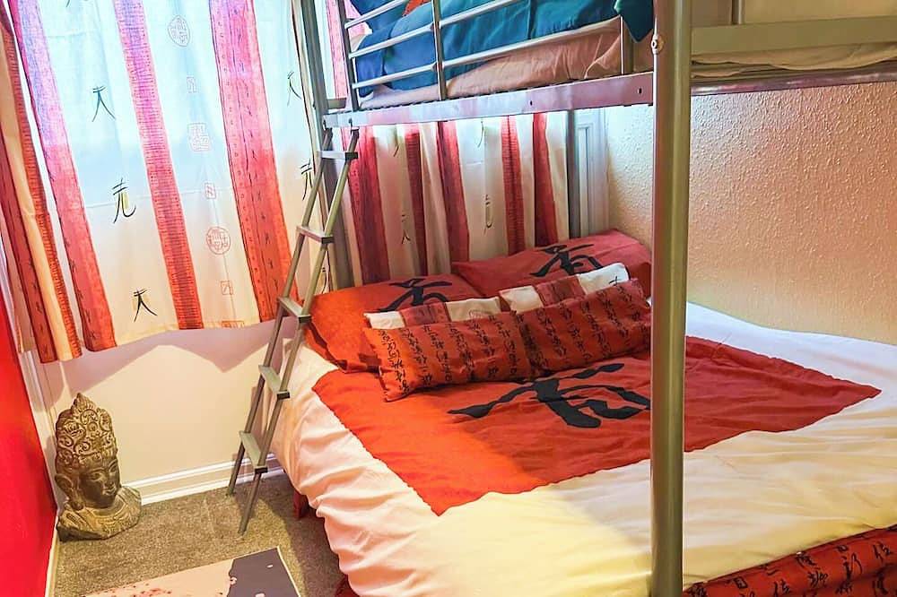 Oriental chalet in Belle Aire in Hemsby, Great Yarmouth