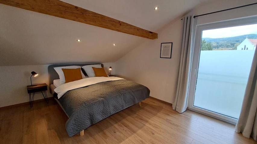 Ferienwohnung für 4 Personen, mit Terrasse und Ausblick in Bernried