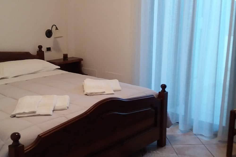 Pula Mare Villa mit privatem Zugang Lvl Meer. in Porto Columbu, Sarroch