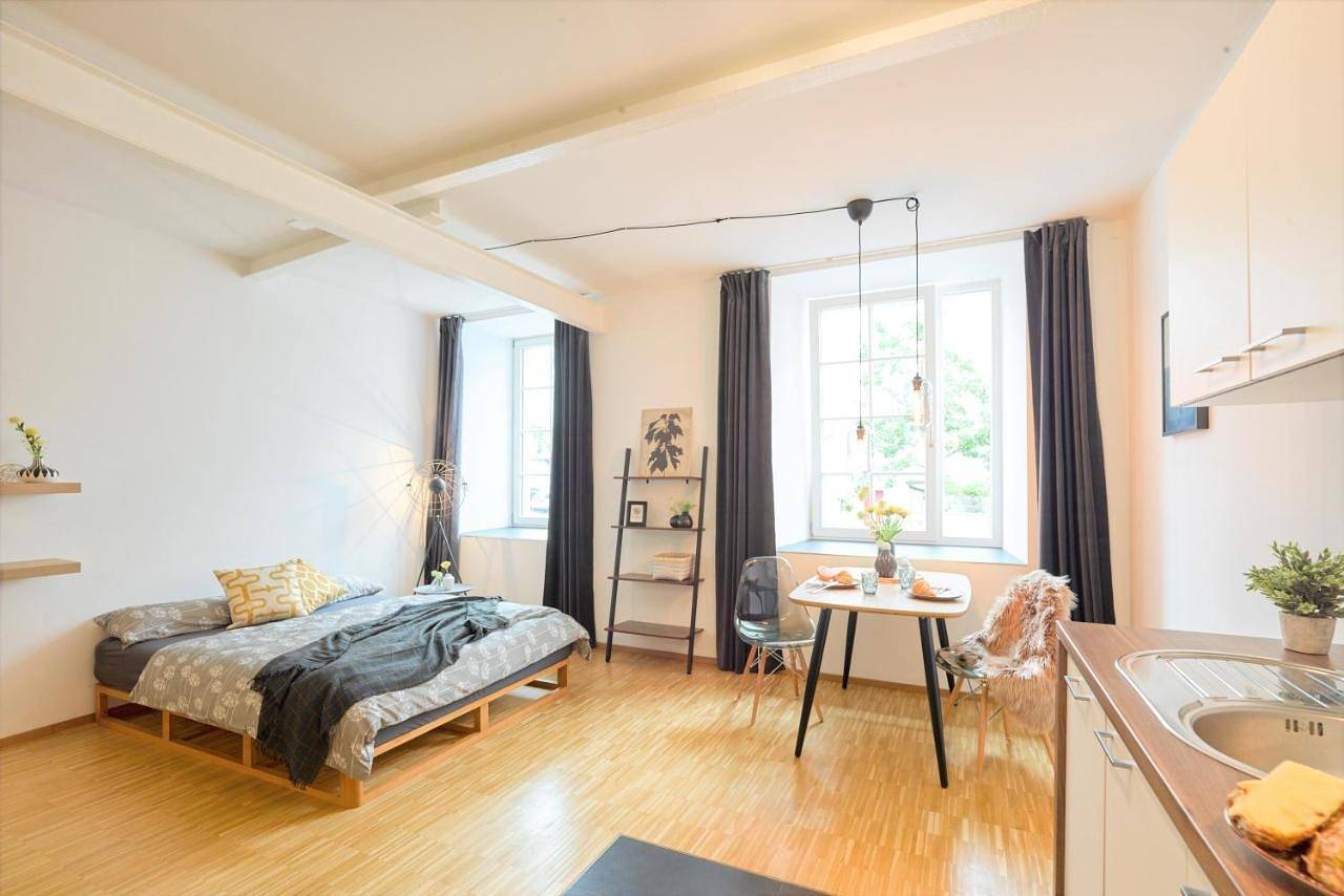 Ganze Wohnung, Lexapartments Design Apartment Zentral 200m vom Marktplatz ruhige Altstadtlage in Reutlingen, Neckar-Alb