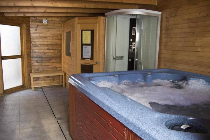 Casa de vacaciones para 12 personas, con jardín y jacuzzi en Provincia de Valladolid - 4