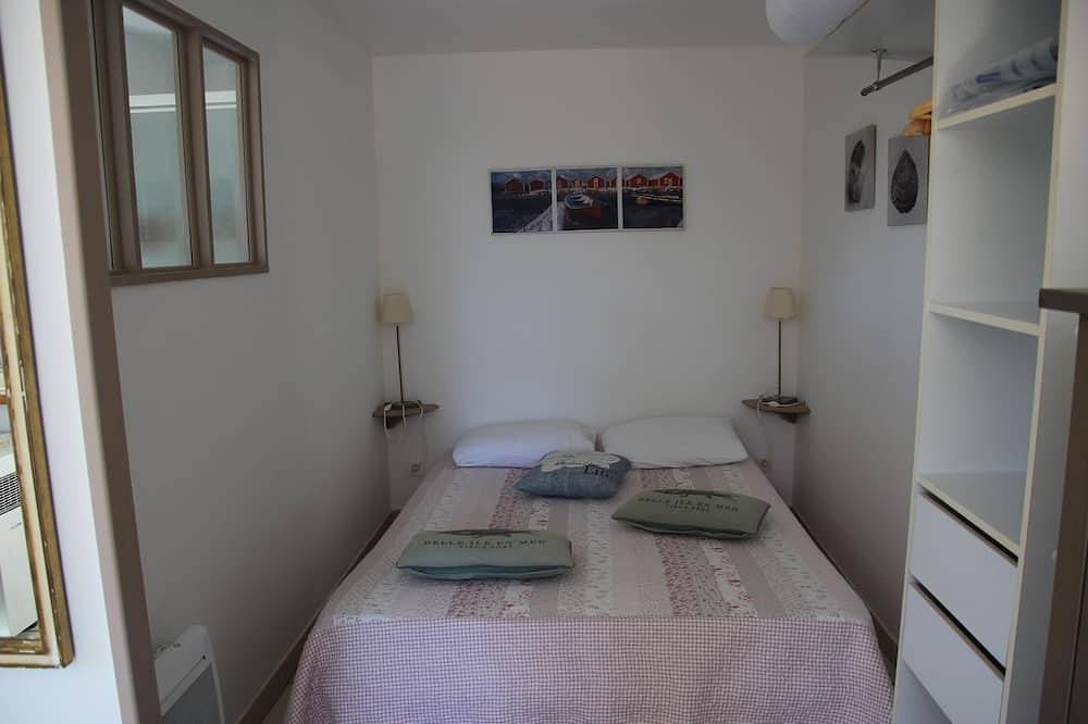 Appartement entier, Studio 2 personnes dans un village in Marsillargues, Côte méditerranéenne (France)