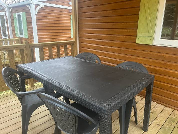 Mobil home pour 6 personnes, animaux acceptés à Saint-Martial-de-Nabirat - 2