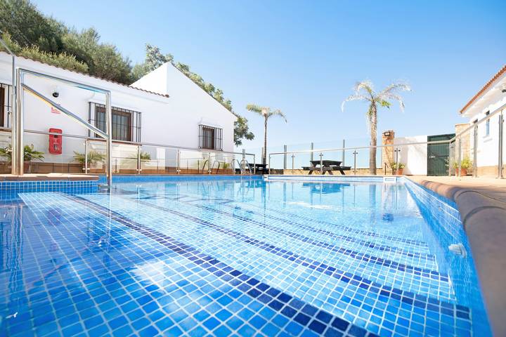 Apartamento para 4 personas, con vistas al lago y jardín en Novo Sancti Petri
