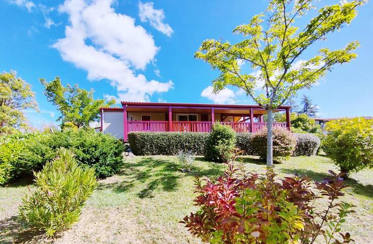 Gîte pour 4 personnes, avec Terrasse ainsi que Jardin et Vue à Roquelaure