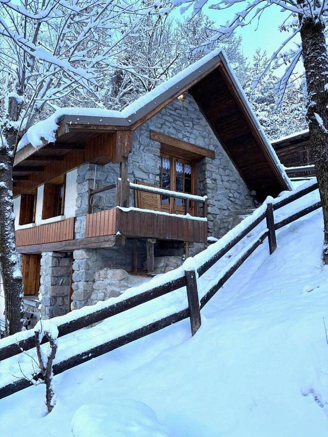 Maison pour 6 personnes, avec Balcon et Terrasse ainsi que Jardin et Vue à Colmars