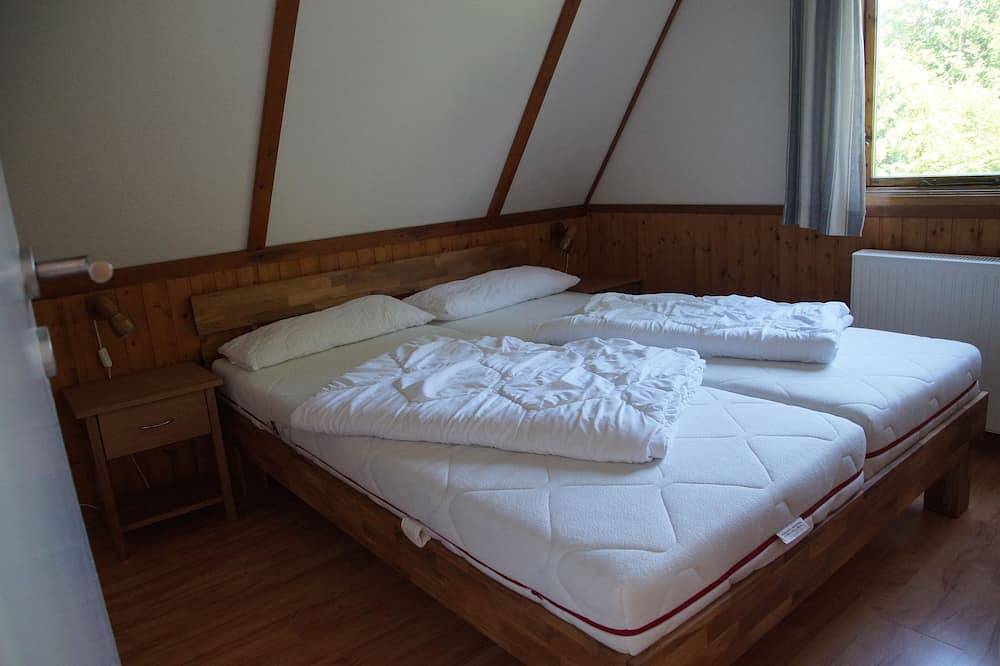 Vacation home with large terrace in the vacation park at Twistesee, Bad Arolsen in Bad Arolsen, Twistesee